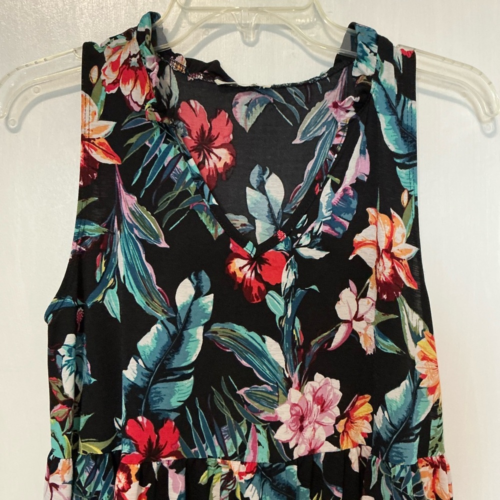 Women’s Flowy, Ruffled Blouse, Size Small - Picture 3 of 12